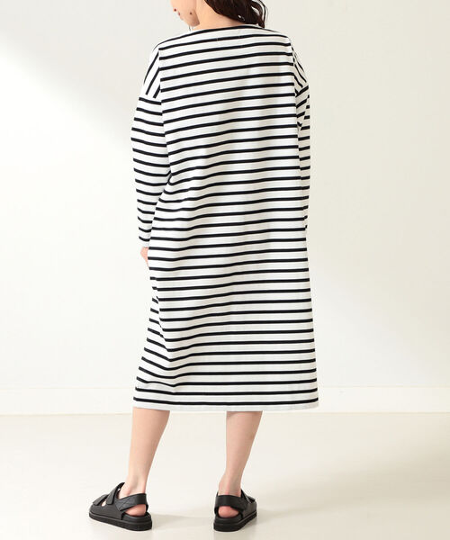 Demi-Luxe BEAMS(デミルクス ビームス)の「Traditional Weatherwear / ボーダー ワンピース(ワンピース・レディース・ライトブルー/ブラック・ONE SIZE)」の17枚目の写真