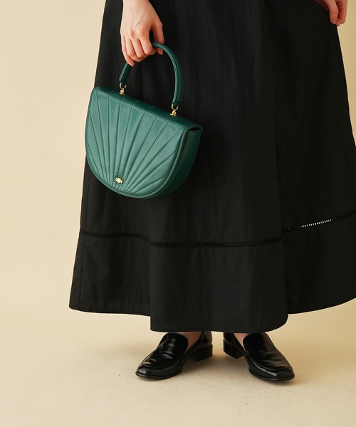MADEMOISELLE ROPE'(マドモアゼル ロペ)の「【WEB限定】<無地/ストライプ>フレンチスリーブシャツワンピース(ワンピース・レディース・ブラック/ブルー・38)」の11枚目の写真