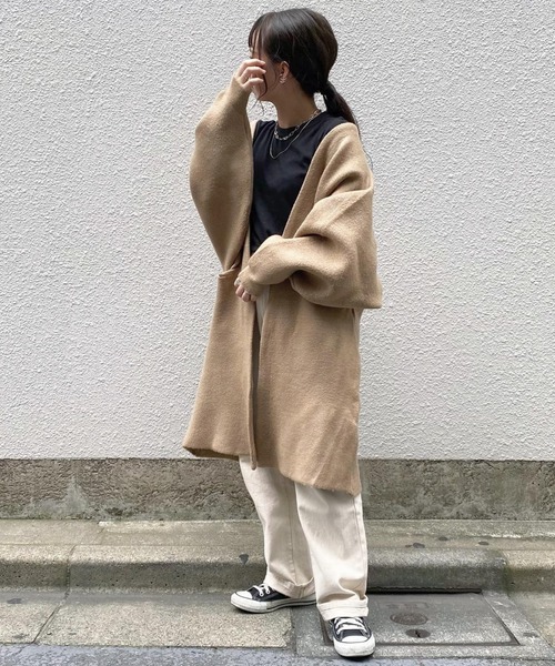 INTER FACTORY（インターファクトリー）の「WEARISTA haru - ルーズニットカーディガン 　made in INTER FACTORY（カーディガン/ボレロ・レディース・ベージュ/オフホワイト・FREE）」の7枚目の写真