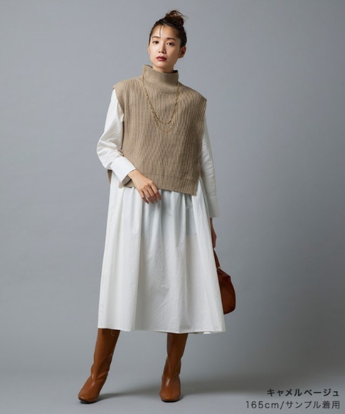 Pierrot(ピエロ)の「ハイネックニットベスト(ベスト・レディース・アイボリー/ブラック/キャメル・M/L)」の6枚目の写真