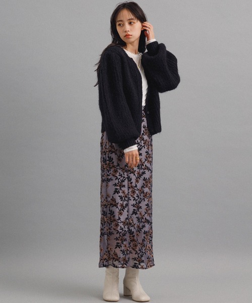 MADEMOISELLE ROPE'（マドモアゼル ロペ）の「【3WAY】<前後着用も可能>パールネックニットカーディガン（カーディガン/ボレロ・レディース・ブラック/ホワイト系その他2・38）」の22枚目の写真