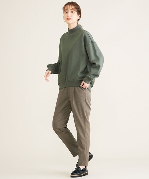 SHARE PARK（シェアパーク）の「【洗える】TRテーパードパンツ（その他パンツ・レディース・ダークブラウン系3/ネイビー系/アイボリー系・1/0）」の4枚目の写真