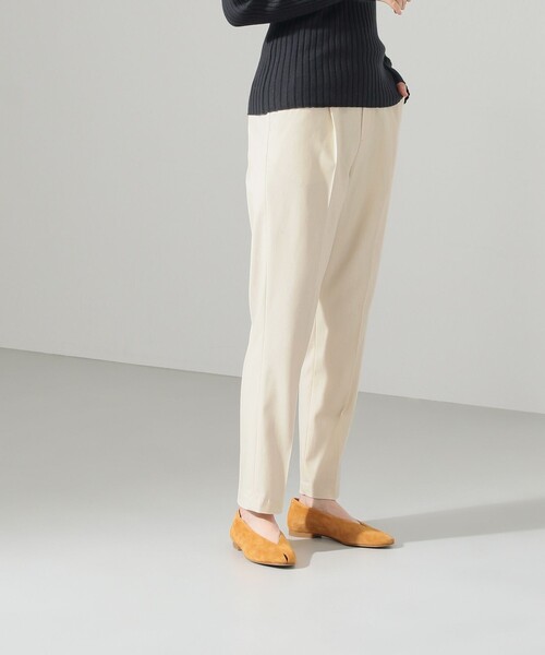 SHARE PARK（シェアパーク）の「【洗える】TRテーパードパンツ（その他パンツ・レディース・ダークブラウン系3/ネイビー系/アイボリー系・1/0）」の14枚目の写真