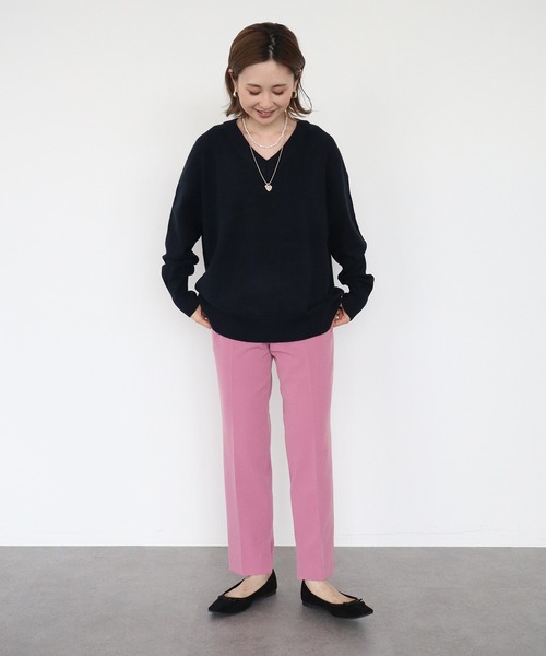 AMERICAN HOLIC(アメリカンホリック)の「Vネックラグラン切り替えニットプルオーバー(ニット/セーター・レディース・グリーン/グレイッシュベージュ/ダークネイビー/アイボリー・M/L)」の10枚目の写真