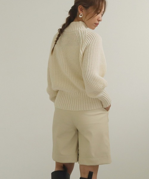 AULI(アウリィ)の「【低身長向けサイズ】片畦ハイネックニットプルオーバー(ニット/セーター・レディース・グレー/オフホワイト・S)」の4枚目の写真