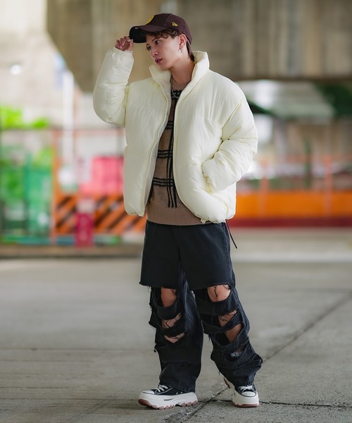 SIDEWAY STANCE（サイドウェイスタンス）の「【SIDEWAY STANCE】スタンド ビッグシルエット ポリダウンジャケット（ダウンジャケット/コート・メンズ・ホワイト/カーキ/ブラック/グレイッシュベージュ/パープル/グレイッシュブルー・MEDIUM/LARGE/X-LARGE/SMALL）」の17枚目の写真