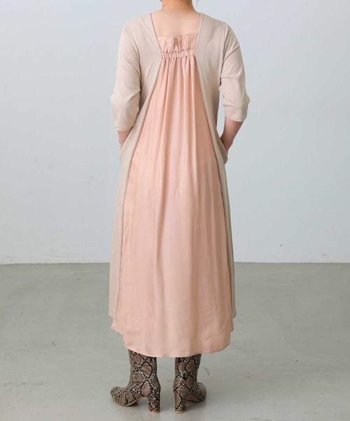 SILAS（サイラス）の「GATHERED BACK DRESS　サイラスギャザーバックドレス（ワンピース・レディース・ブラック/ベージュ/グリーン・ONE SIZE）」の15枚目の写真