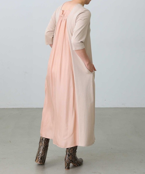 SILAS（サイラス）の「GATHERED BACK DRESS　サイラスギャザーバックドレス（ワンピース・レディース・ブラック/ベージュ/グリーン・ONE SIZE）」の13枚目の写真