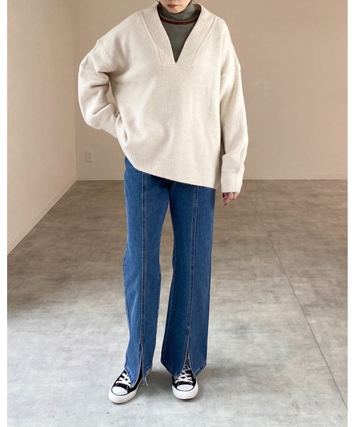 She's Closet（シーズクローゼット）の「オーバーサイズ深Ｖネックボリュームスリーブ長袖プルオーバーニット（ニット/セーター・レディース・ベージュ/グリーン/アイボリー/チャコール/グリーン系その他/ピンク/チャコールグレー/グレイッシュベージュ・FREE）」の21枚目の写真