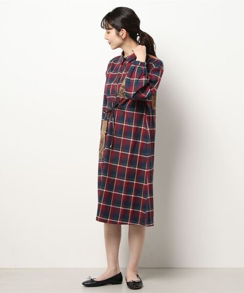 スカラーアート柄アップリケ チェックシャツワンピース シャツワンピース Scolar スカラー のファッション通販 Zozotown