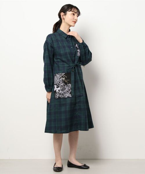 スカラーアート柄アップリケ チェックシャツワンピース シャツワンピース Scolar スカラー のファッション通販 Zozotown