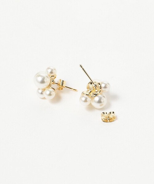 B:MING by BEAMS（ビーミングバイビームス）の「【セレモニー・フォーマル】パール ミニ ピアス（ピアス（両耳用）・レディース・ホワイト・ONE SIZE）」の5枚目の写真