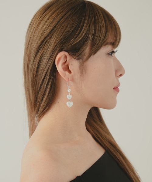 COLOR TOKYO ACCESSORIES(カラートウキョウアクセサリー)の「ハートパールロングピアス(ピアス(両耳用)・レディース・Silver/GOLD ・FREE)」の6枚目の写真