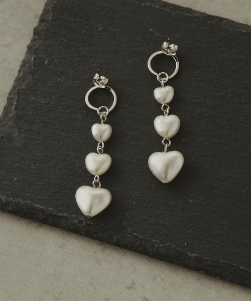 COLOR TOKYO ACCESSORIES(カラートウキョウアクセサリー)の「ハートパールロングピアス(ピアス(両耳用)・レディース・Silver/GOLD ・FREE)」の4枚目の写真