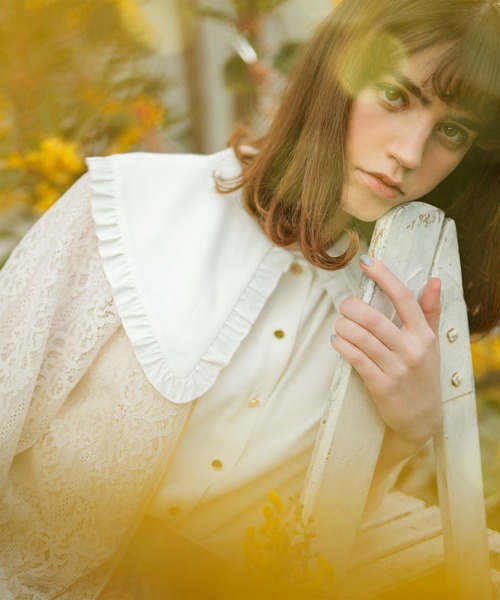 31 Sons de mode（トランテアン　ソン　ドゥ　モード）の「フリルビッグカラーブラウス（シャツ/ブラウス・レディース・オフホワイト/ピンク・36）」の16枚目の写真