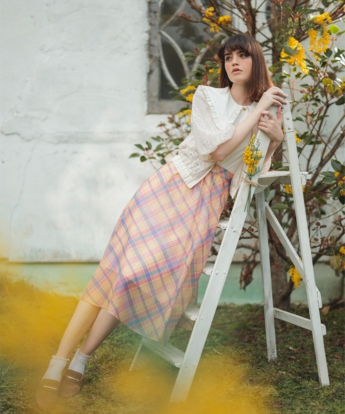 31 Sons de mode（トランテアン　ソン　ドゥ　モード）の「フリルビッグカラーブラウス（シャツ/ブラウス・レディース・オフホワイト/ピンク・36）」の17枚目の写真