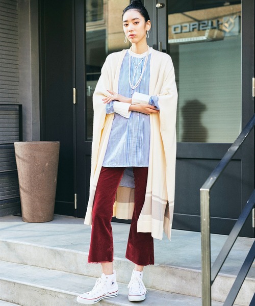 Limue（リミュ）の「コーデュロイフレアパンツ（その他パンツ・レディース・ブラック/ブルー/クリーム/バーガンディー・S/M）」の11枚目の写真