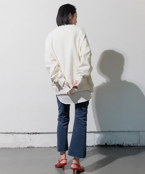 Limue（リミュ）の「コーデュロイフレアパンツ（その他パンツ・レディース・ブラック/ブルー/クリーム/バーガンディー・S/M）」の7枚目の写真