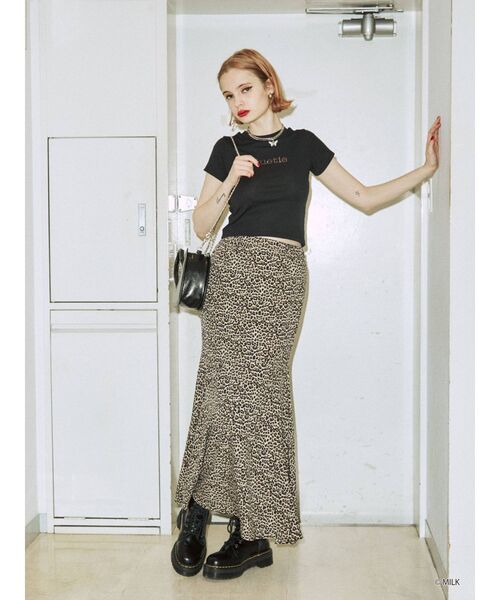 MILK（ミルク）の「MILK ラインストーンロゴTシャツ【コラボ】（Tシャツ/カットソー・レディース・ブラック/オフホワイト/ブルー/その他1・MEDIUM）」の21枚目の写真