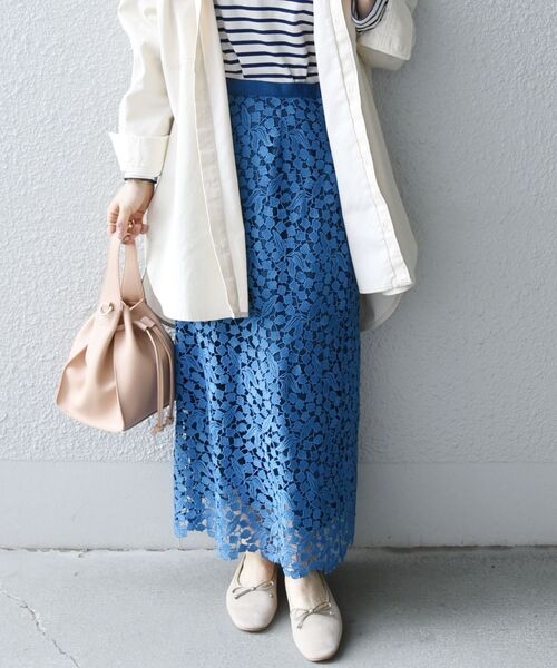 SHIPS any(シップス エニィ)の「SHIPS any:〈手洗い可能〉リリー レース ストレート スカート◇(スカート・レディース・ホワイト/ネイビー/ブルー・40/38/36)」の3枚目の写真