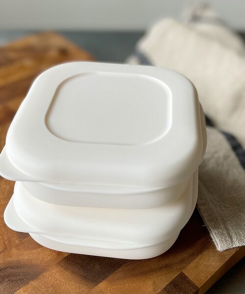 212 KITCHEN STORE(トゥワントゥキッチンストア)の「極 冷凍ご飯容器 2個入り <marna マーナ>(キッチンツール・レディース・その他・00)」の1枚目の写真