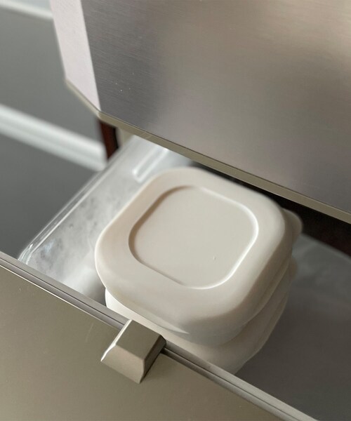 212 KITCHEN STORE(トゥワントゥキッチンストア)の「極 冷凍ご飯容器 2個入り <marna マーナ>(キッチンツール・レディース・その他・00)」の4枚目の写真