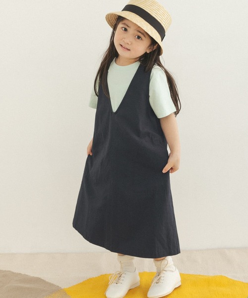 FORK&SPOON（フォークアンドスプーン）の「『親子リンク』FORK&SPOON　Uネックワンピース(KIDS)（ワンピース・キッズ・ベージュ/ネイビー・105/120/135）」の2枚目の写真