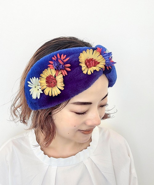 ばら色の帽子 花とファーのヘアバンド ヘアバンド Three Four Time スリーフォータイム のファッション通販 Zozotown