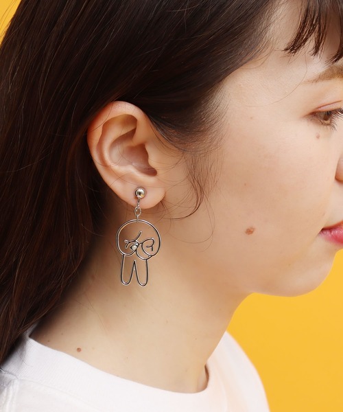 didizizi(ディディジジ)の「じゃんけんピアス/イヤリング チョキ(ピアス(両耳用)・レディース・シルバー/ゴールド/シルバー系その他/ゴールド系その他・FREE)」の5枚目の写真