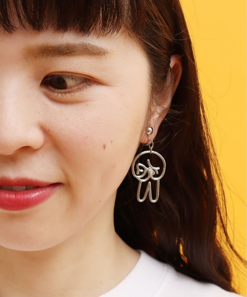 didizizi(ディディジジ)の「じゃんけんピアス/イヤリング チョキ(ピアス(両耳用)・レディース・シルバー/ゴールド/シルバー系その他/ゴールド系その他・FREE)」の6枚目の写真