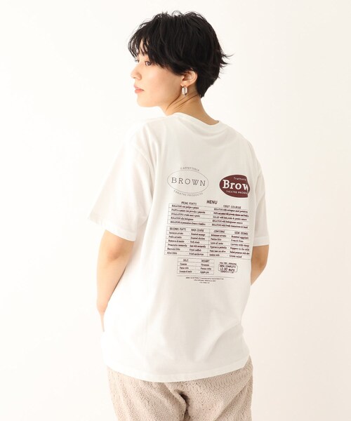 OPAQUE.CLIP（オペークドットクリップ）の「◆THEATRE PRODUCTS 別注 ブラウンメニュープリントスーベニアTシャツ（Tシャツ/カットソー・レディース・グリーン/ブラウン系その他/ホワイト系/ブラック系7/カーキ系4・99）」の7枚目の写真