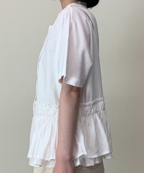 Luxe brille(リュクスブリエ)の「異素材フリル切り替え半袖Tシャツ(Tシャツ/カットソー・レディース・ブルー/カーキ/ブラック/ホワイト・FREE)」の16枚目の写真