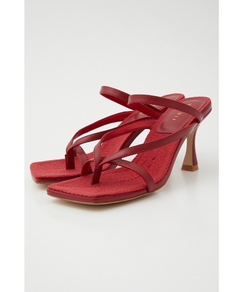 rienda(リエンダ)の「スリムストラップトングサンダル(サンダル・レディース・ブラック/ブラウン/レッド・MEDIUM/SMALL/LARGE)」の3枚目の写真