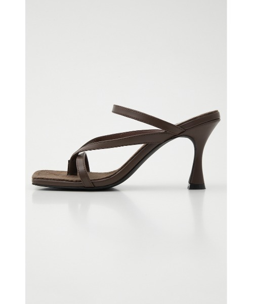 rienda(リエンダ)の「スリムストラップトングサンダル(サンダル・レディース・ブラック/ブラウン/レッド・MEDIUM/SMALL/LARGE)」の10枚目の写真