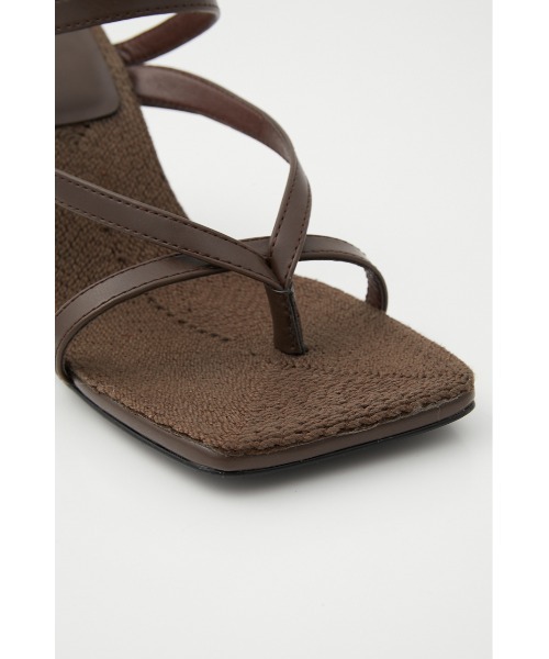 rienda(リエンダ)の「スリムストラップトングサンダル(サンダル・レディース・ブラック/ブラウン/レッド・MEDIUM/SMALL/LARGE)」の14枚目の写真