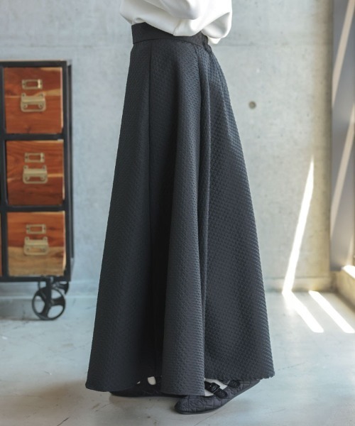 DONOBAN(ドノバン)の「ジャガードフレアスカート(スカート・レディース・ブラック/カーキ/ホワイト系その他・F)」の13枚目の写真