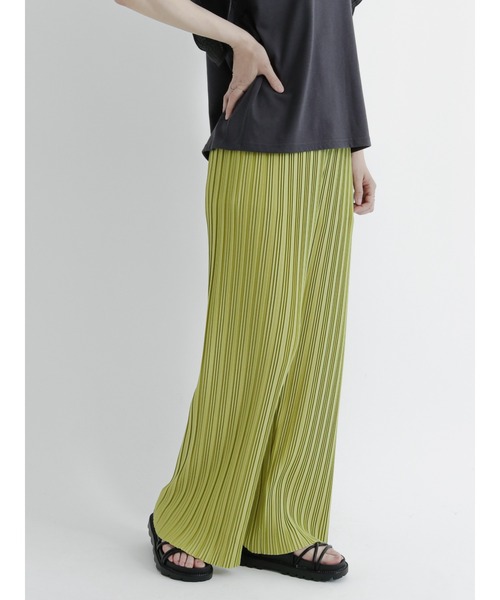 Samansa Mos2 blue（サマンサモスモスブルー）の「ランダムプリーツパンツ（その他パンツ・レディース・グレー/ブラック/グリーン・ﾌﾘ-）」の3枚目の写真