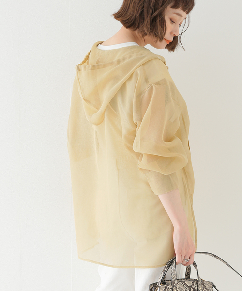 Simplicite(サンプリシテ)の「フードシアーシャツ(シャツ/ブラウス・レディース・ホワイト/ブラック/イエロー/オレンジ・FREE)」の3枚目の写真