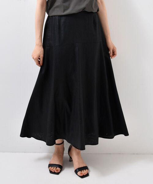 le.coeur blanc（ルクールブラン）の「レーヨン麻コーティングウォッシュセミフレアスカート（スカート・レディース・ピンク系その他/ブラック/ブルー・36/38）」の2枚目の写真