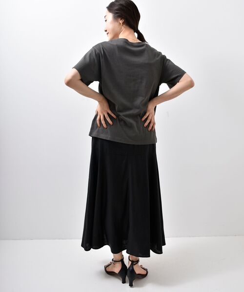 le.coeur blanc（ルクールブラン）の「レーヨン麻コーティングウォッシュセミフレアスカート（スカート・レディース・ピンク系その他/ブラック/ブルー・36/38）」の22枚目の写真