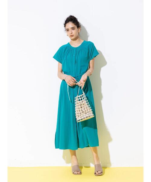 koe（コエ）の「キャップスリーブベルト付きワンピース＊（ワンピース・レディース・ブラック/オフホワイト/グリーン/テラコッタ・FREE）」の4枚目の写真