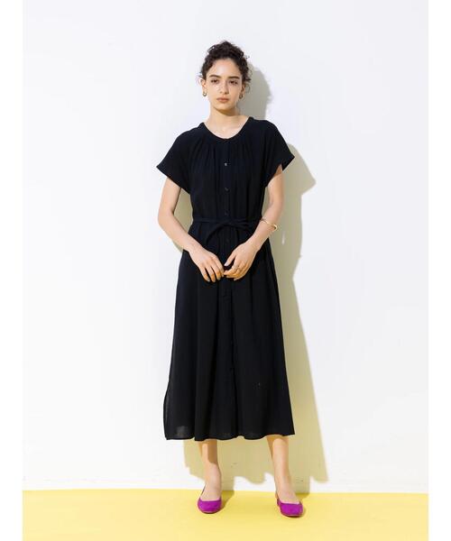 koe（コエ）の「キャップスリーブベルト付きワンピース＊（ワンピース・レディース・ブラック/オフホワイト/グリーン/テラコッタ・FREE）」の2枚目の写真