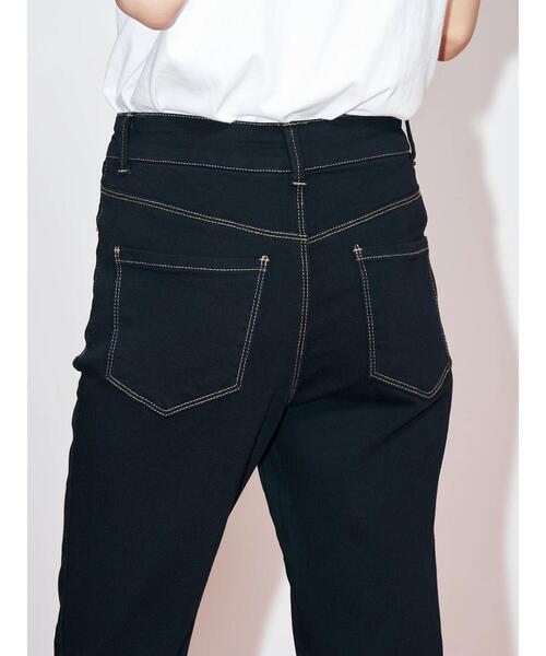 koe(コエ)の「ハイウエストフレアデニムパンツ*(デニムパンツ・レディース・インディゴブルー/ブラック/ライトインディゴブルー・M/S)」の8枚目の写真