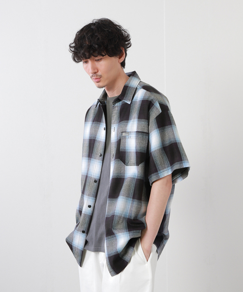 JOURNAL STANDARD(ジャーナルスタンダード)の「【CALTOP/キャルトップ】オンブレチェック柄シャツ(シャツ/ブラウス・メンズ・ブラック/ネイビー/ブラウン/サックスブルー・MEDIUM/LARGE)」の3枚目の写真