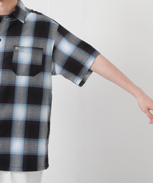 JOURNAL STANDARD(ジャーナルスタンダード)の「【CALTOP/キャルトップ】オンブレチェック柄シャツ(シャツ/ブラウス・メンズ・ブラック/ネイビー/ブラウン/サックスブルー・MEDIUM/LARGE)」の5枚目の写真
