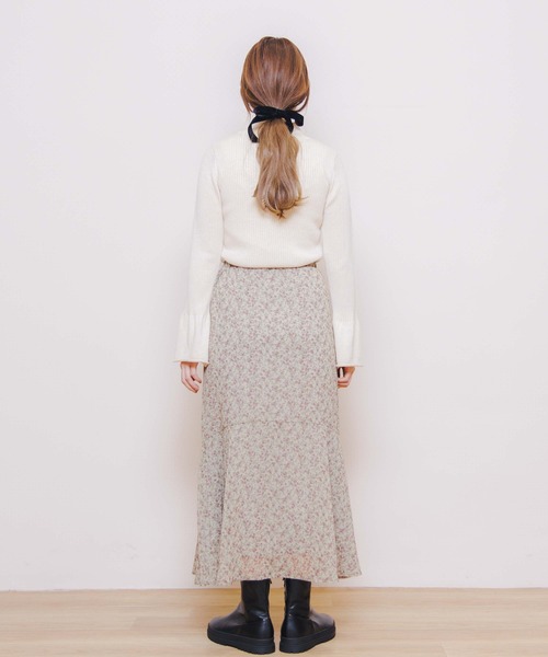 flower（フラワー）の「クリスタルタートルニット（ニット/セーター・レディース・ブルー/アイボリー/ベージュ・FREE）」の18枚目の写真