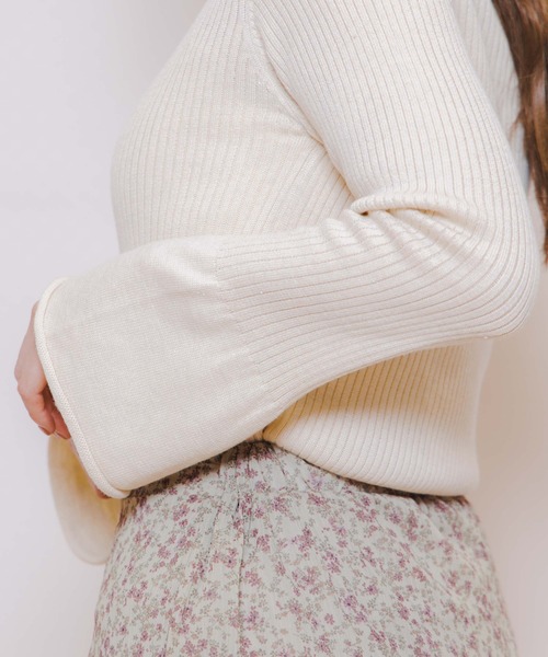 flower（フラワー）の「クリスタルタートルニット（ニット/セーター・レディース・ブルー/アイボリー/ベージュ・FREE）」の20枚目の写真