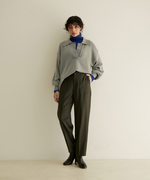 SALON adam et rope'（サロン アダム エ ロペ）の「【手洗い可能】タスマニアウールニットポロプルオーバー（ニット/セーター・レディース・オフホワイト/カーキ/レッド系その他5・FREE）」の8枚目の写真