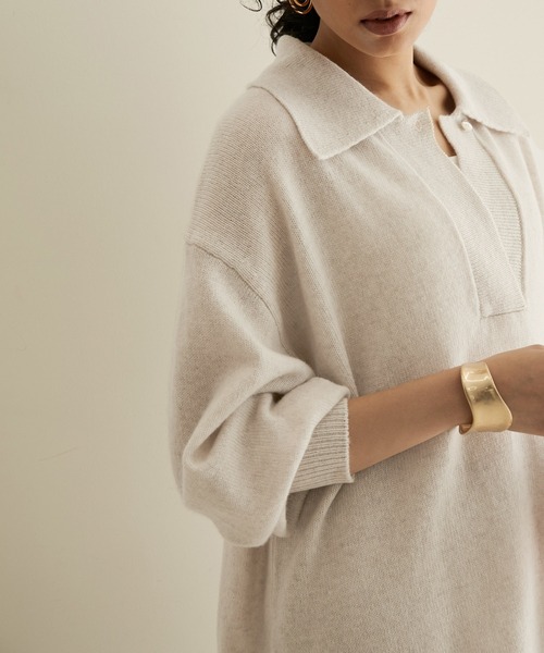 SALON adam et rope'（サロン アダム エ ロペ）の「【手洗い可能】タスマニアウールニットポロプルオーバー（ニット/セーター・レディース・オフホワイト/カーキ/レッド系その他5・FREE）」の6枚目の写真