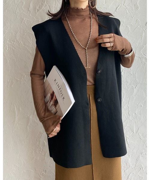 She's Closet(シーズクローゼット)の「ニットジレベスト&ストレートロングスカートセットアップ(セットアップ・レディース・ブラック/アイボリー・FREE)」の10枚目の写真